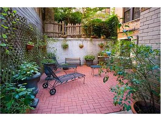 Sold by Douglas Elliman | media 15