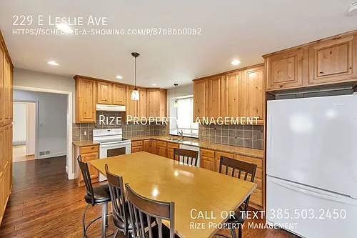 229 E Leslie Ave Photo 1