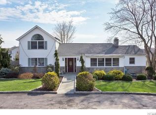 6 N Gate Rd, Carmel, NY 10512