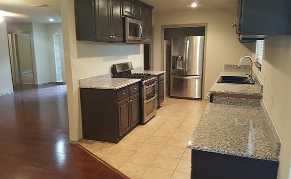 2nd image of 13907 Cambourne Dr