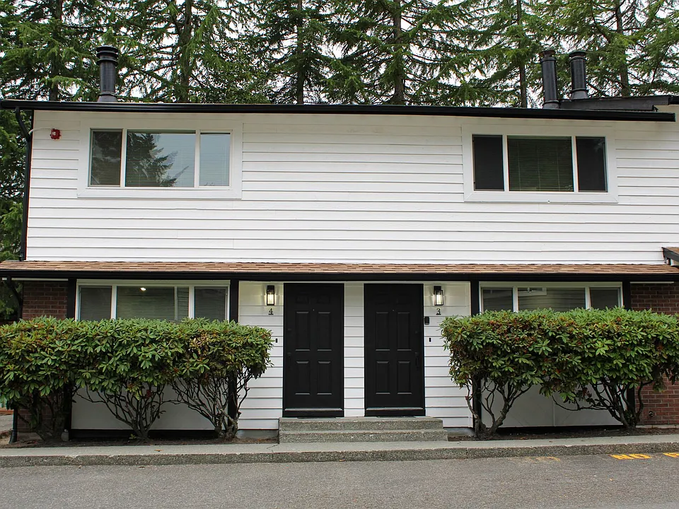 Crestview Townhomes