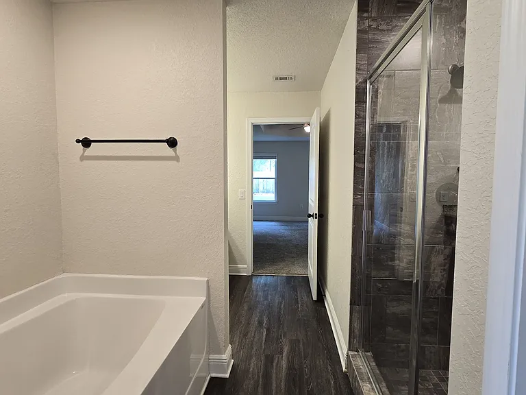 5157 Peach Dr — Photo 25