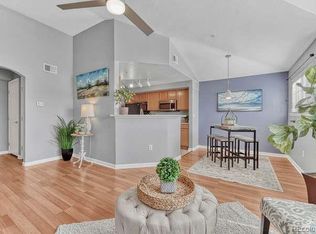 5703 N Gibralter Way APT 307, Aurora, CO 80019