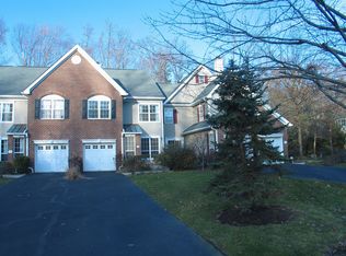 16 McComb Rd, Princeton, NJ 08540