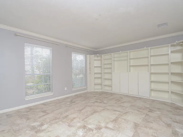 24706 Mather Dr — Photo 8