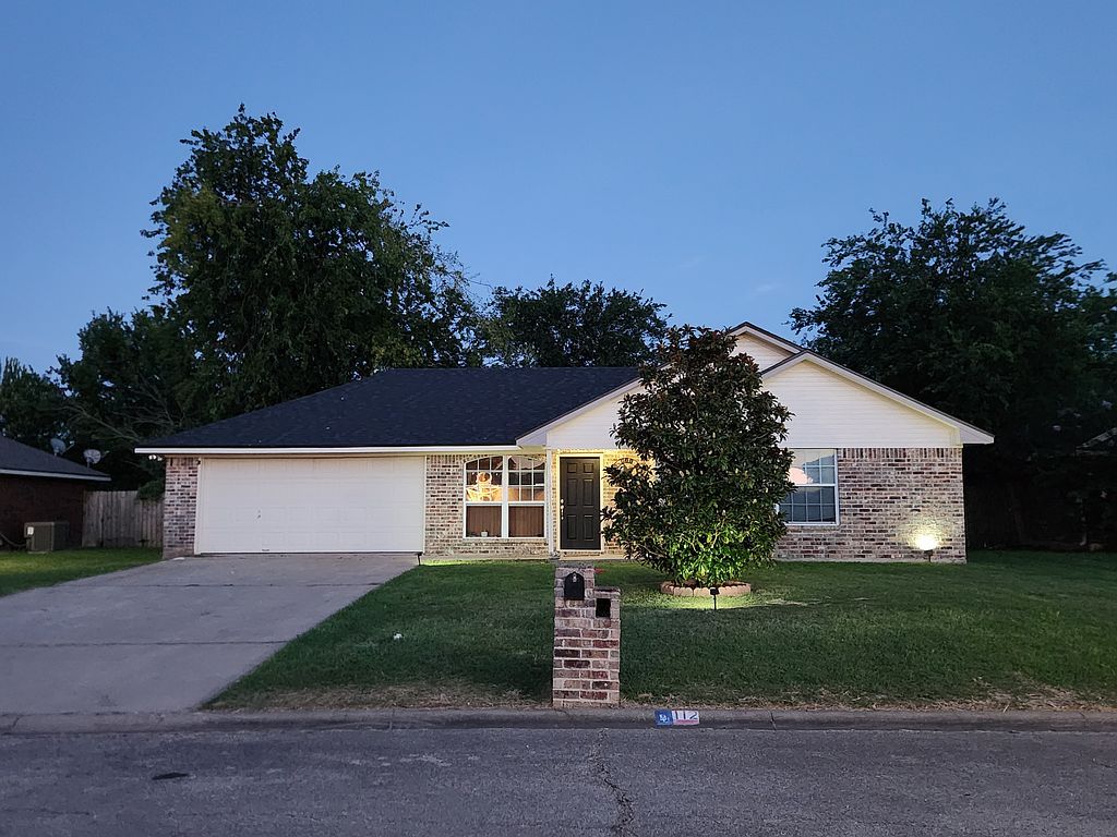 112 Wolf Ln - Property Image