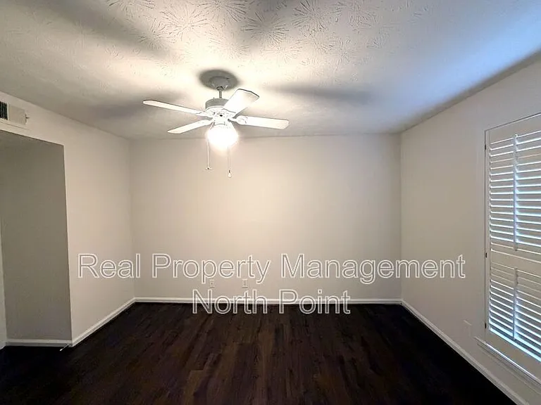 3513 Essex Ave — Photo 24