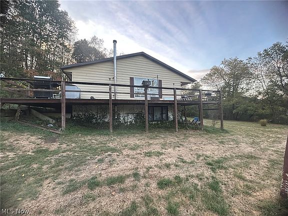 3rd image of 8188 Dozer Rd