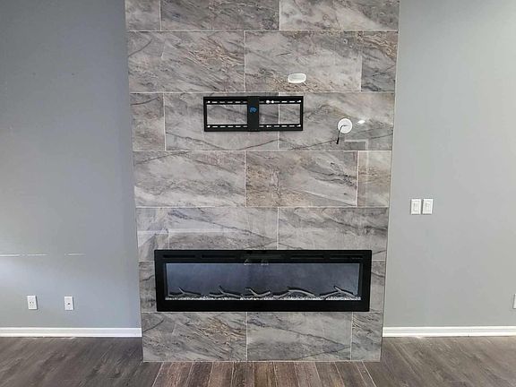 3rd image of 3007 S 35th Ave