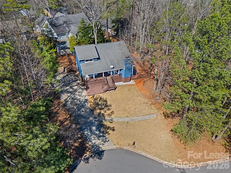 16149 Horoa Ct — Photo 30