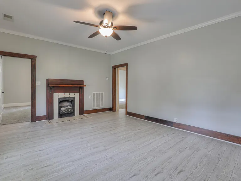 308 Elm Ave — Photo 8