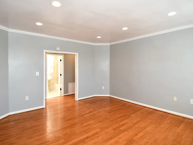 5700 Georgia Ave NW #2 — Photo 13