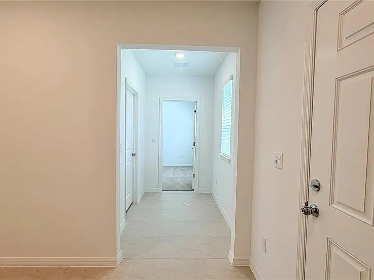 5694 Enchanted Meadow Aly #A — Photo 5