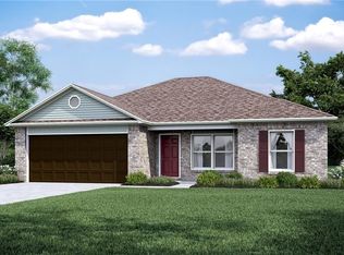 1221 General Parson Dr, Prairie Grove, AR 72753