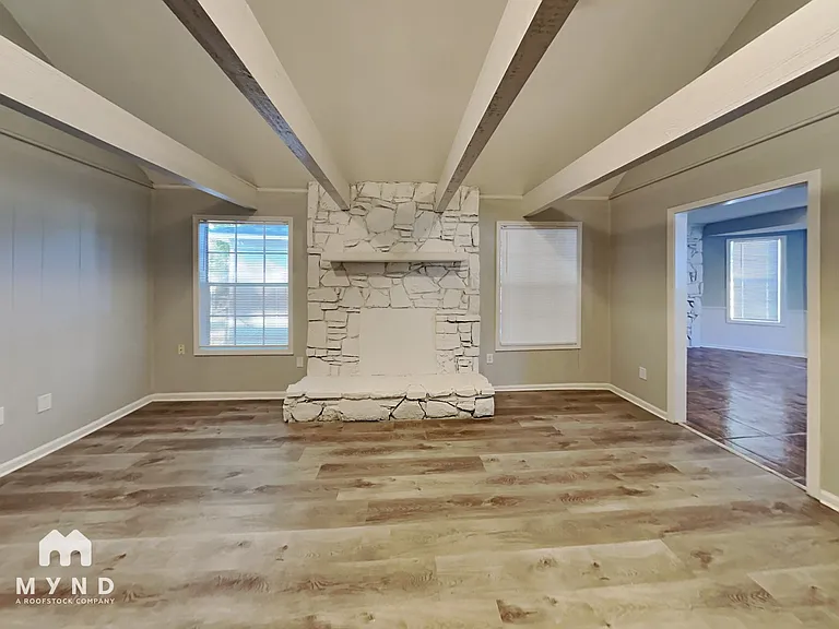 2569 Richwood St — Photo 4