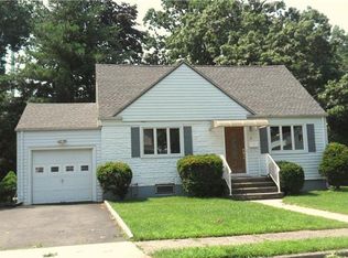 4 Lafayette Pl, Fair Lawn, NJ 07410