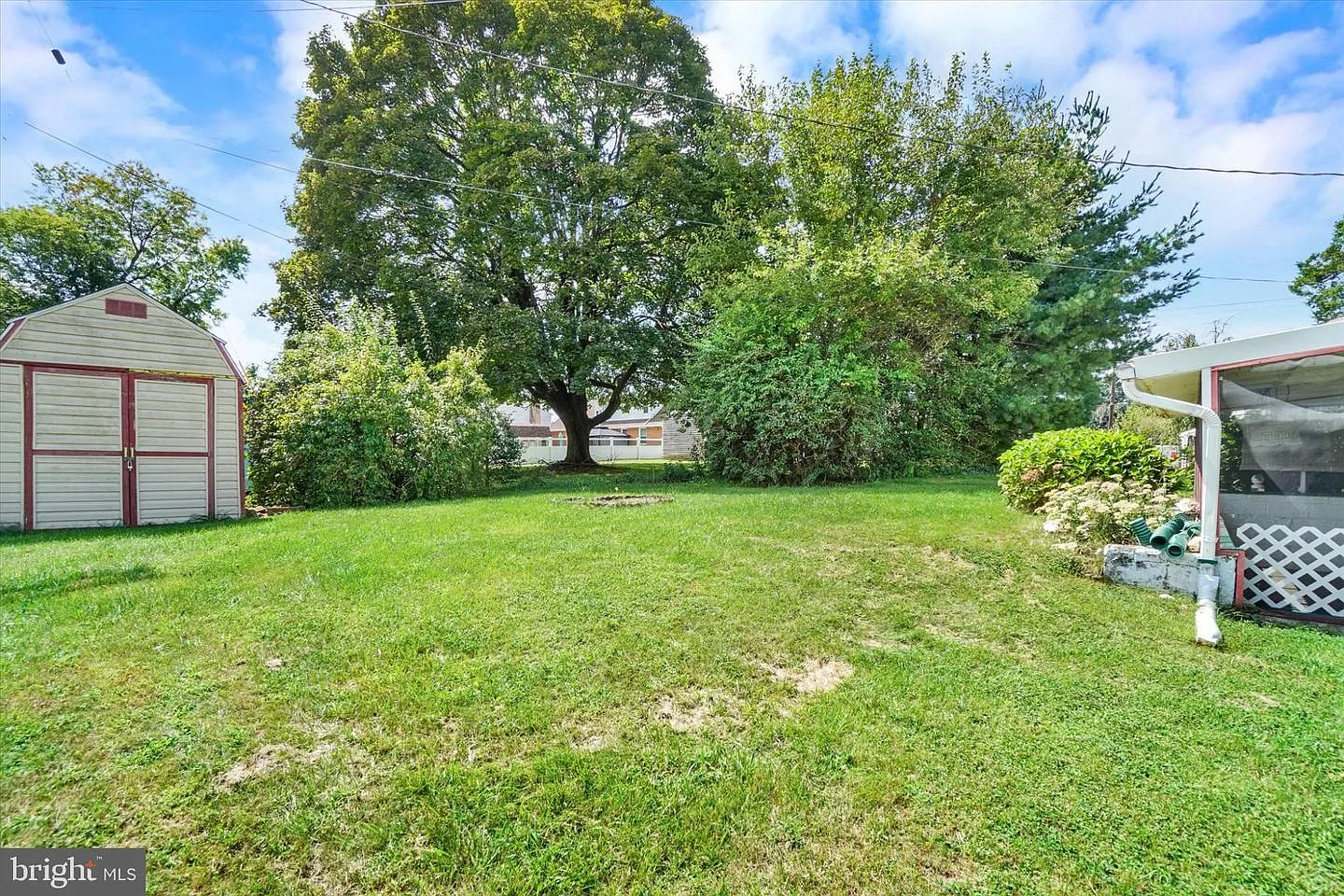3 bed, 1849 sqft, $1,925 — Photo 4