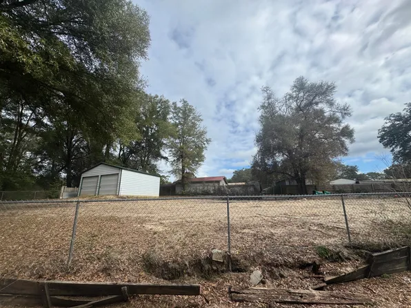 5509 Cone Dr, Crestview, FL 32539