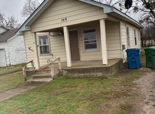 109 S 5th St, Sanger, TX 76266