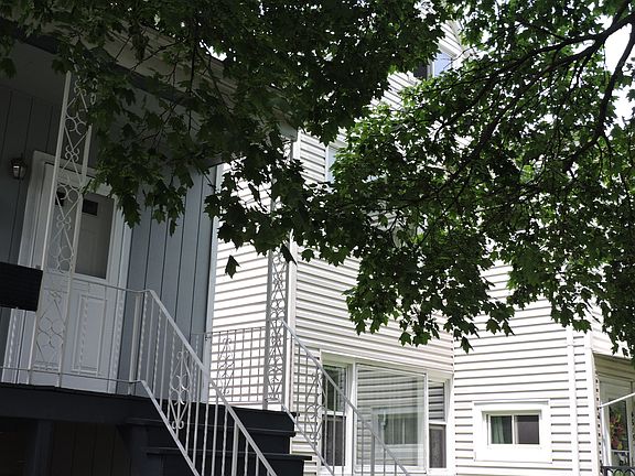 2nd image of 4618 S Fairfield Ave