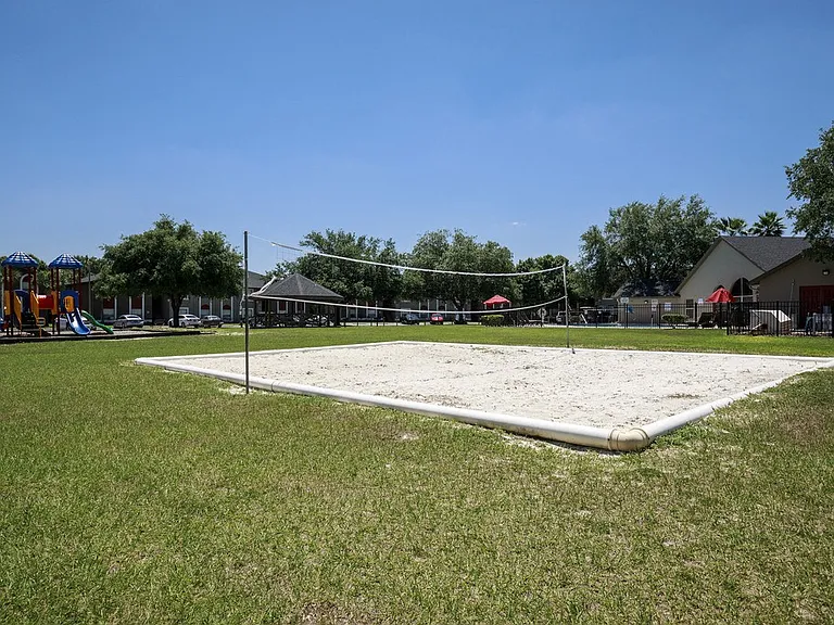 Pasco Woods Apartments — Photo 5