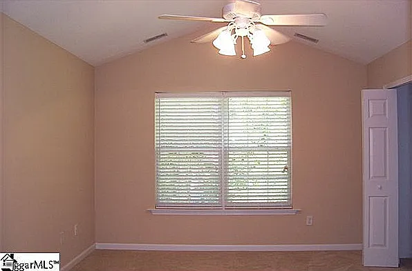 117 Shelby Ct — Photo 9