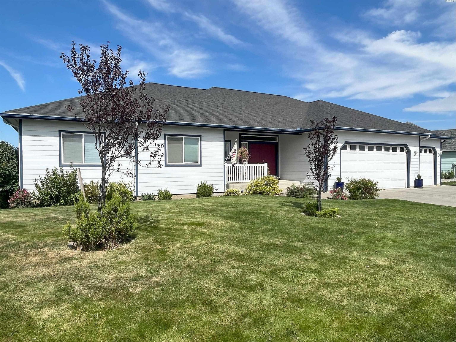2215 NW Robert St, Pullman, WA 99163 MLS 270438 Zillow