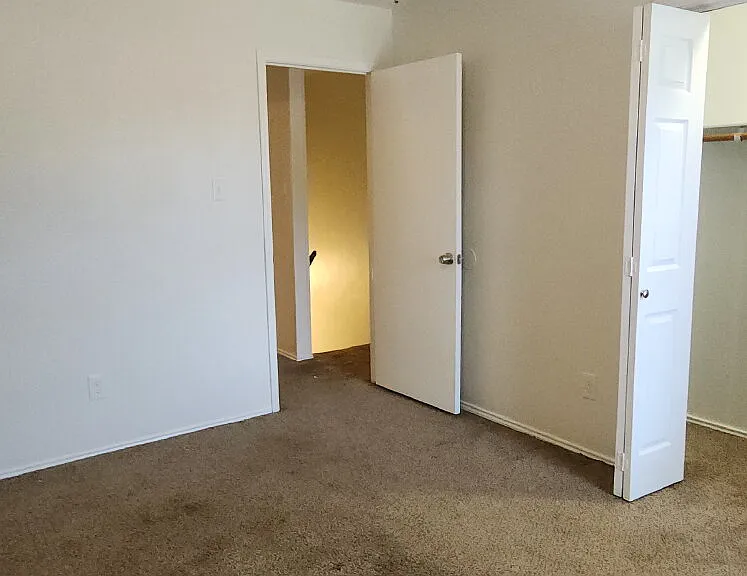9110 Lanham St — Photo 22