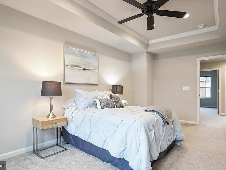 105 Pintangle Ct — Photo 8