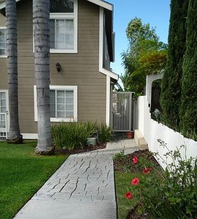 2nd image of 4352 Arizona St APT 5