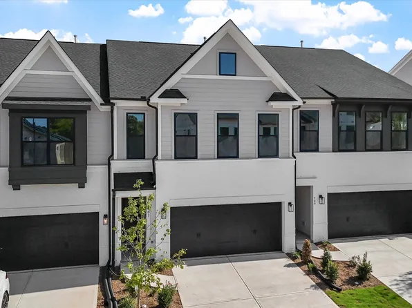 907 Westerland Way #84, Durham, NC 27703