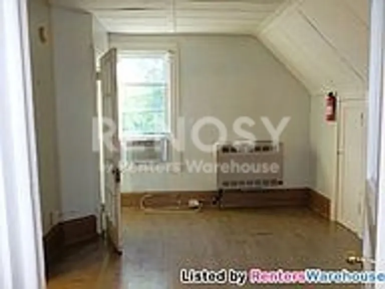 614 20th Ave NE — Photo 6