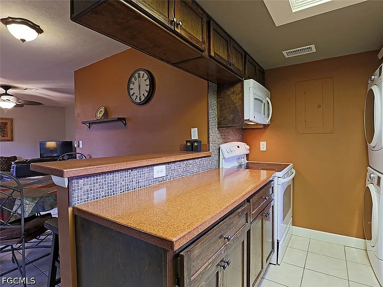 5804 Newfoundland Cir #1 — Photo 14