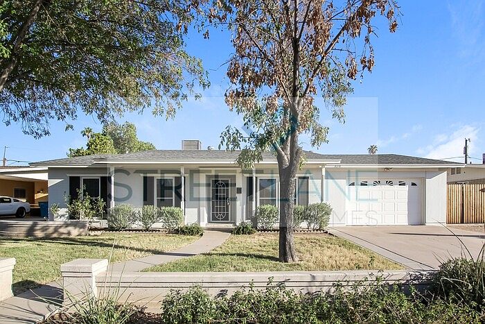 1st image of 3219 W Sunnyside Ave