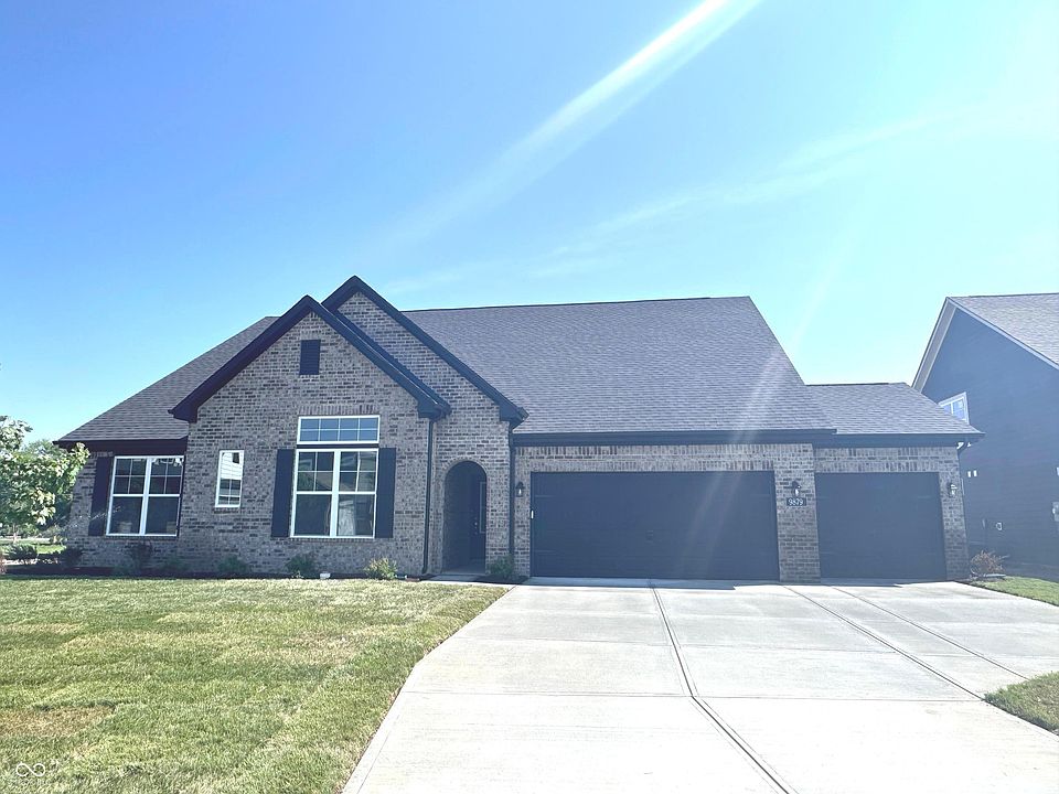 1st image of 9879 Creekside Cir