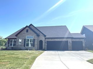 9879 Creekside Cir, McCordsville, IN 46005