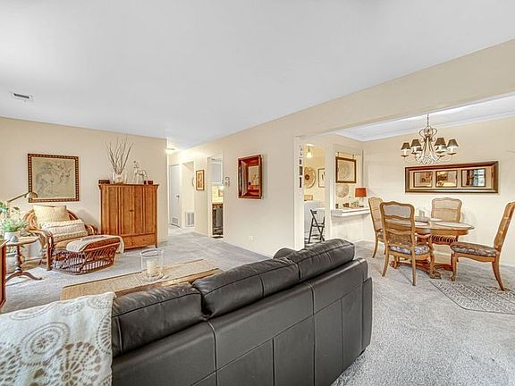5th image of 1800 Fayette Walk APT E