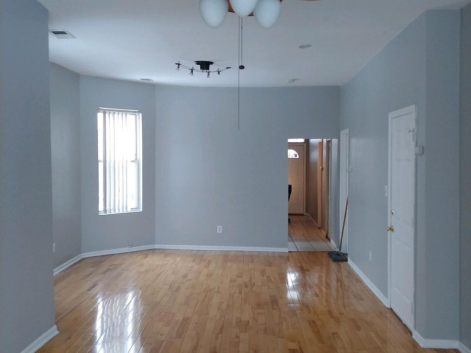 1st image of 4353 W Van Buren St