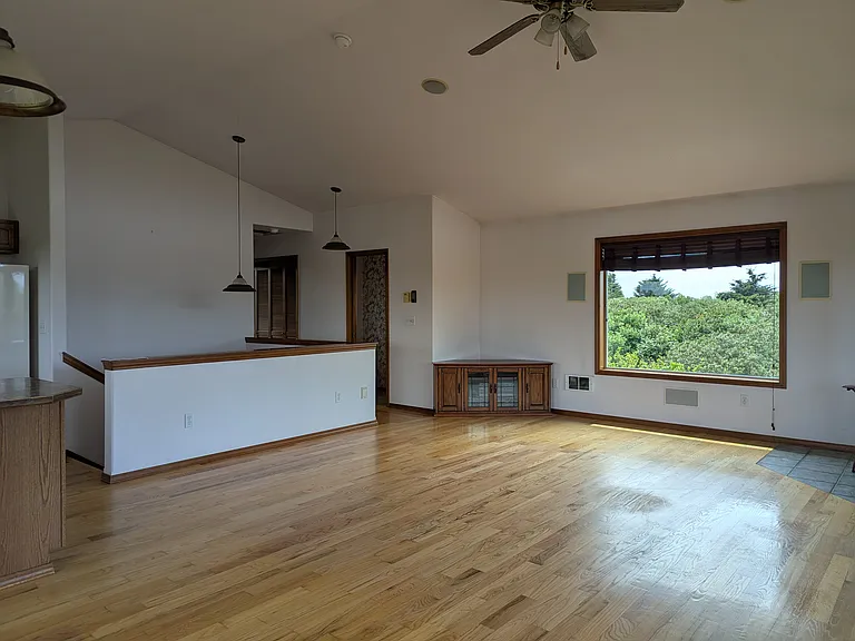 1003 Greenview Ave SW — Photo 20