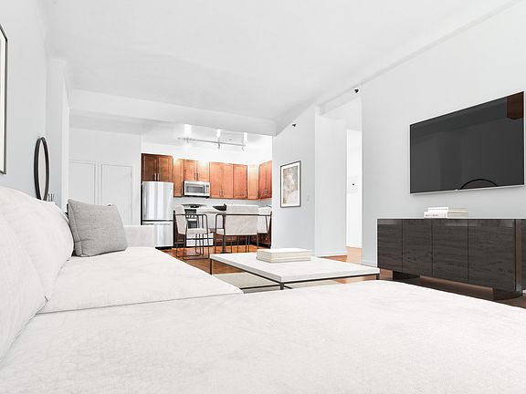 3rd image of 135 William St APT 4B