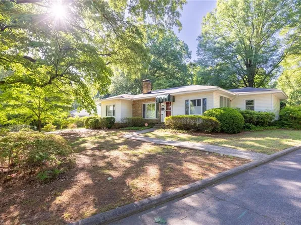 1917 Efland Dr, Greensboro, NC 27408