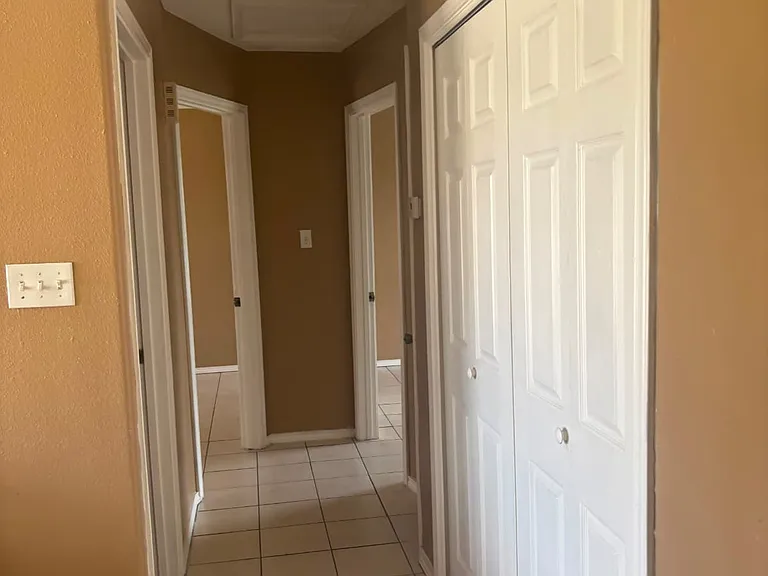 17709 Date Palm Dr — Photo 8