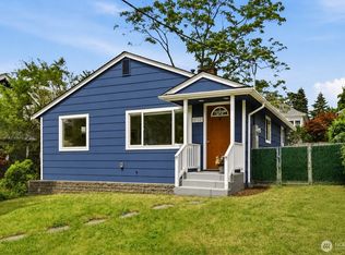 2722 NE Blakeley Street, Seattle, WA 98105