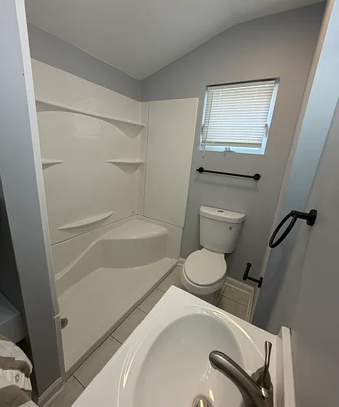 614 Tucker St — Photo 18