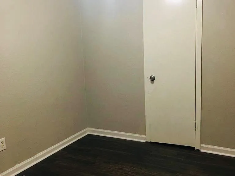 513 Cypress Ave — Photo 19