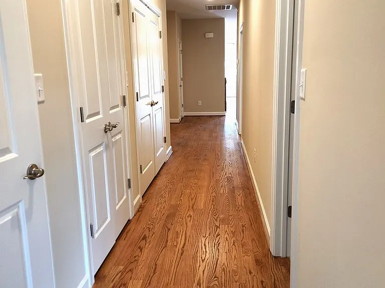 605 Commonwealth Dr — Photo 8