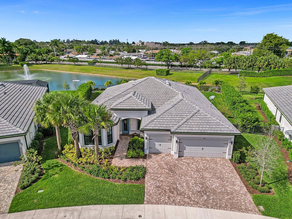 1st image of 4679 W Pinehurst Trail