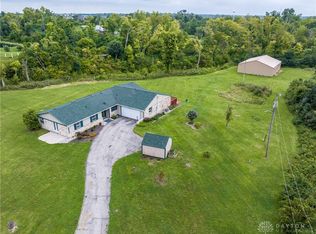 5820 Seybold Rd, Brookville, OH 45309