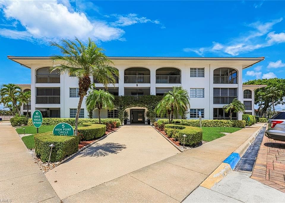 1st image of 5 High Point CIR W #204