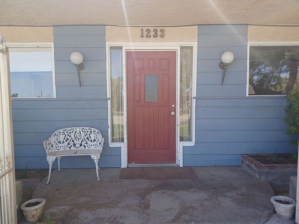 1233 Comstock Dr